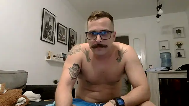 yanick931 Webcam-Show