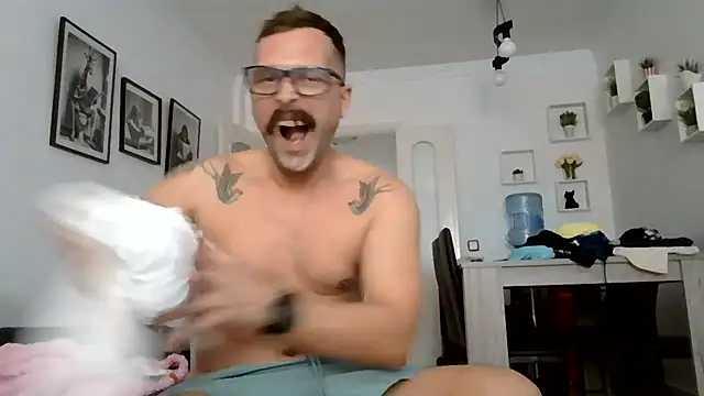 yanick931 Webcam show