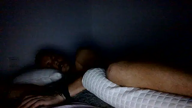 yanick931 Pertunjukan Webcam
