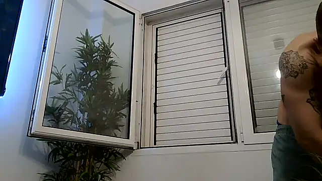 yanick931's Webcam Show