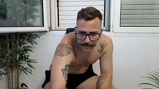 yanick931 Webcam-Show