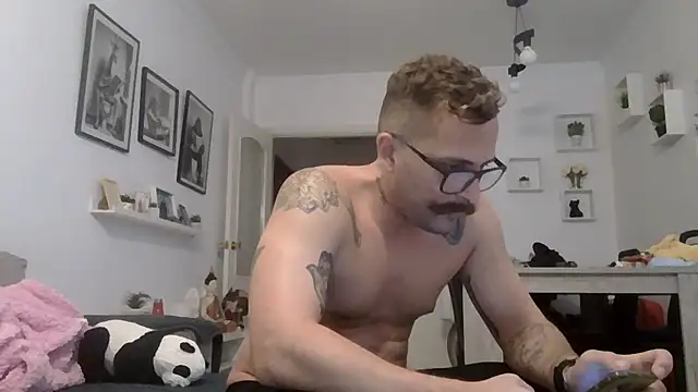 yanick931 Pertunjukan Webcam