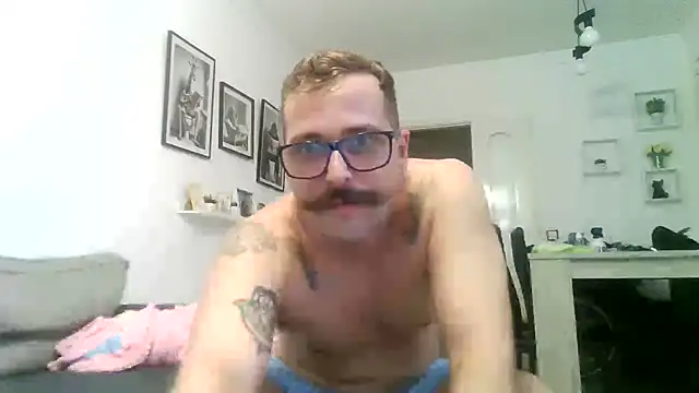 yanick931's Webcam Show