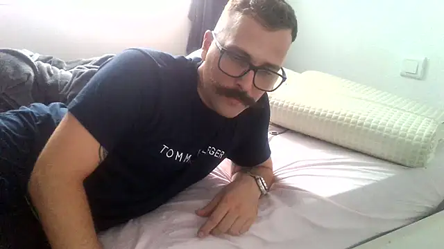 yanick931 webcam show
