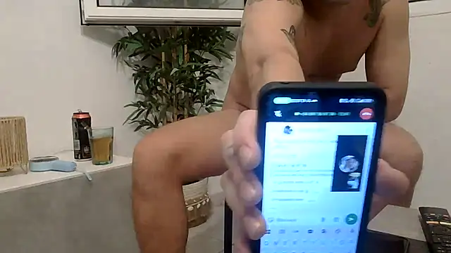 yanick931's Webcam Show