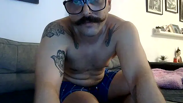 yanick931 Webcam-Show