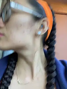 aliciahebixxx 在線直播表演