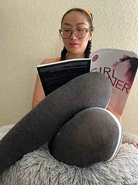 aliciahebixxx's Live XXX Chat