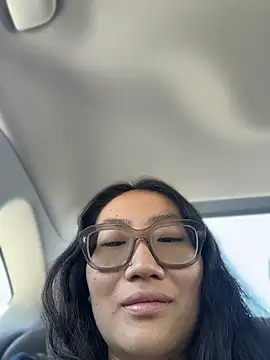 aliciahebixxx 网络视讯表演