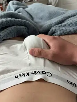 Elian0406 Show in webcam