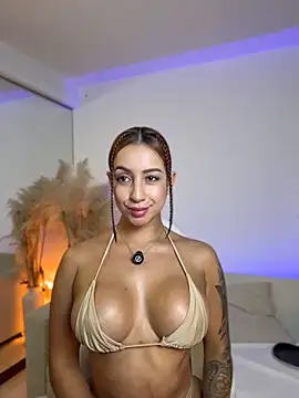 Chatroom XXX en direct de Yelena_Miller1