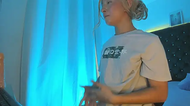BellaRoge Webcam-Show