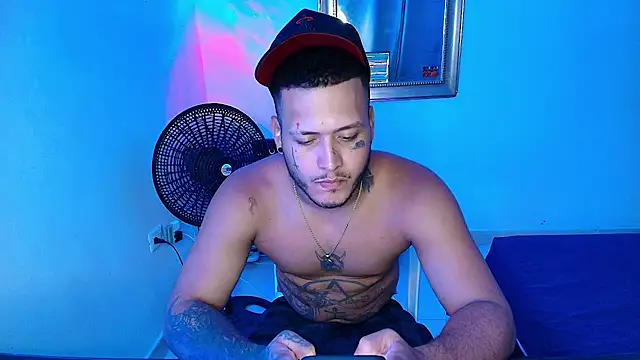 Show de webcam de Crow_boss77