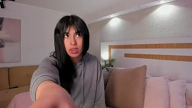Chat XXX en directo de Violettaa_Stone