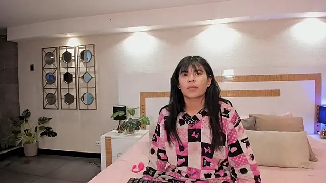 Violettaa_Stone Live XXX-Chat