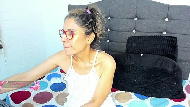 Antonella_Rizzo01 Adlı Modelin Canlı XXX Sohbeti