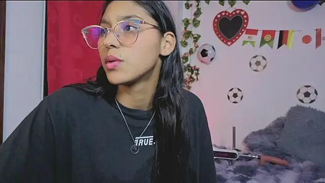 PaulaCutexs 现场XXX聊天
