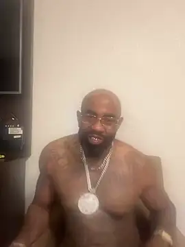 QHefner52's Webcam Show