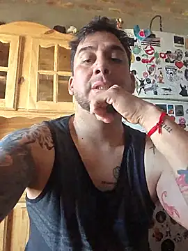 Omar90sala webcam show