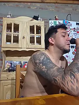 Omar90sala Show in webcam