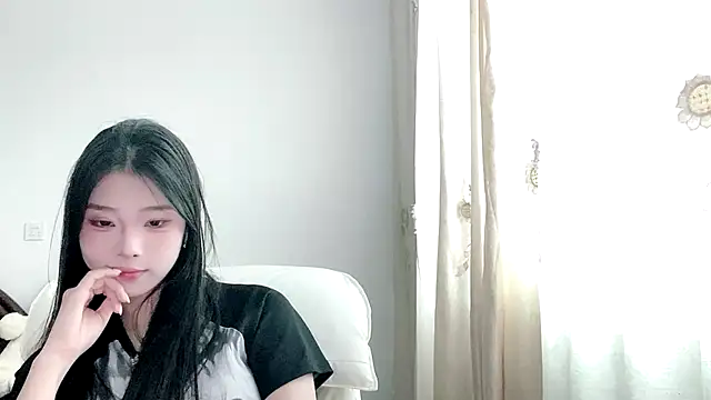 yiyibaby2026 在線直播表演