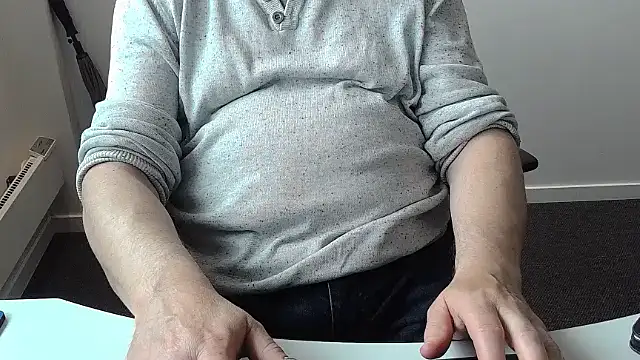 Show modela Buggemann na web-kameri