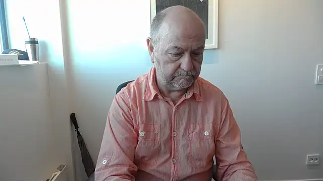 Buggemann Pertunjukan Webcam