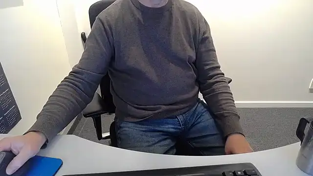Show modela Buggemann na web-kameri