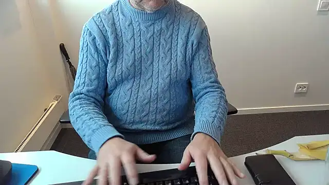 הופעת וובקאם של Buggemann
