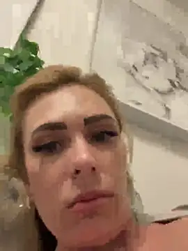 SelinaGalinsky6 Webcam-Show