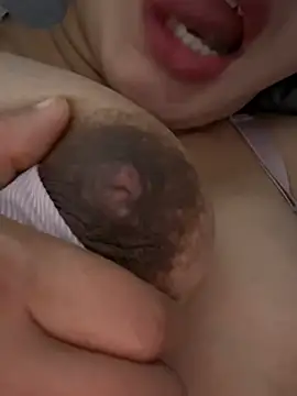 Nabi_pusy – Naživo XXX chat