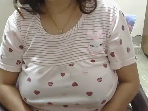 spicy_Zara Show Webcam