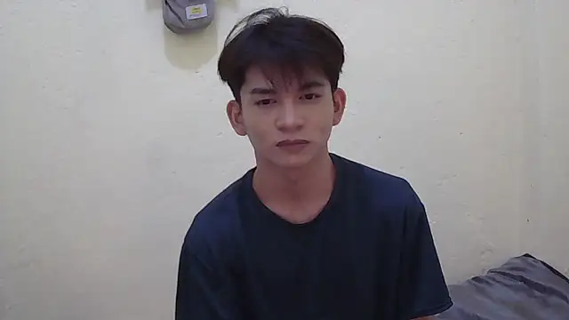 cutiejoshx: διαδικτυακό σόου στην κάμερα