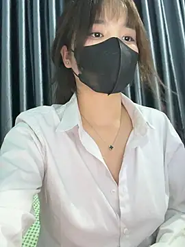 VyVy18 在線直播表演