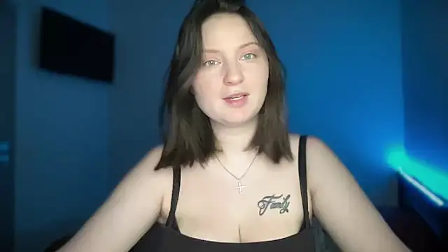 locaalise's Live XXX Chat