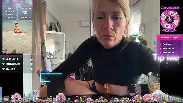 AtomBlondy: вебкам-шоу