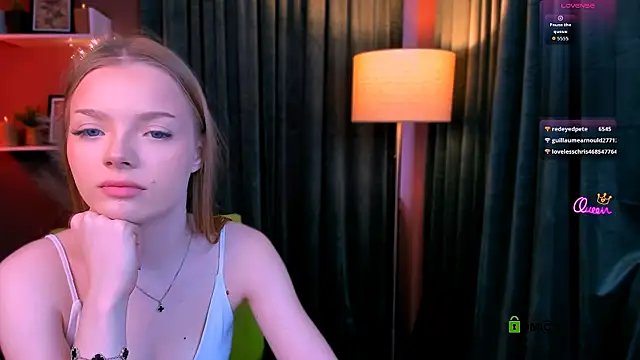 Chatroom XXX en direct de maddy_moah