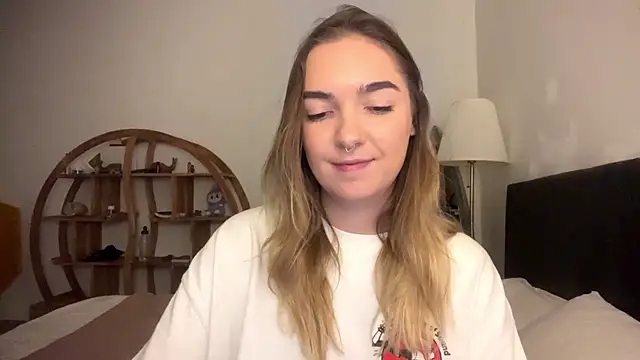 צ'אט XXX בשידור חי של RoxyWet