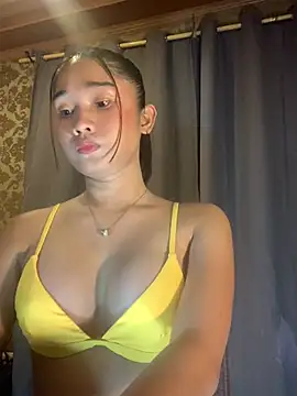 horsemeatcock_ellison Show in webcam