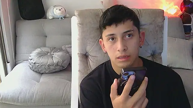 Kei_23 Show Webcam