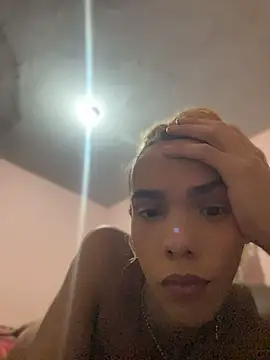 loiraquenterj's Webcam Show