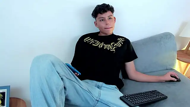 Nathanbelll: вебкам-шоу