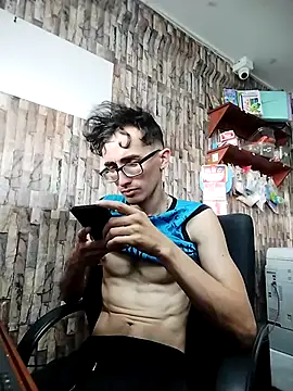 Show modela jhosuamoore na web-kameri