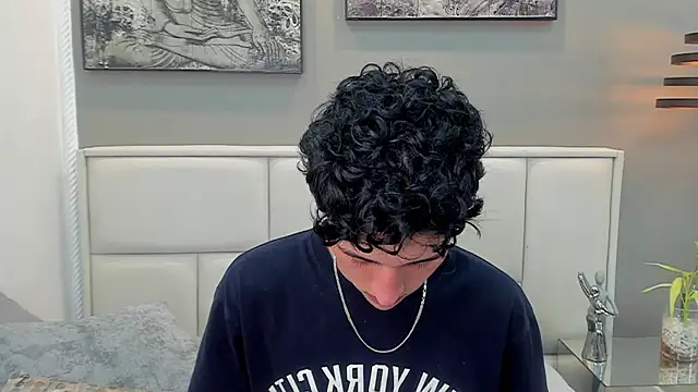 thom_ames webcam show
