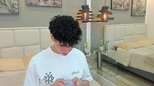 عرض كام thom_ames