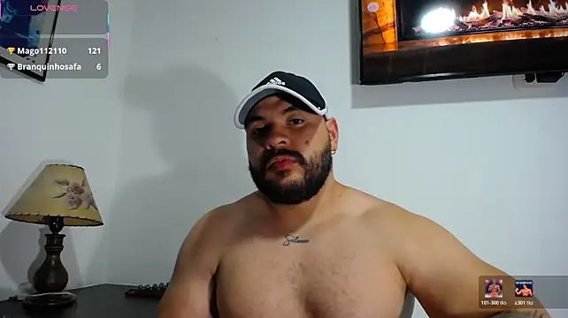 Hershell_XXL's Live XXX Chat
