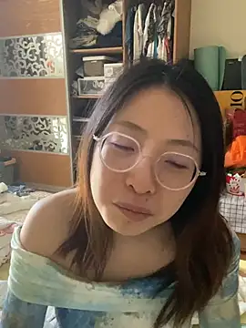 Živá chatovací místnost Lucky_guoguo1