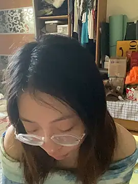 Lucky_guoguo1 Ruang Obrolan Langsung