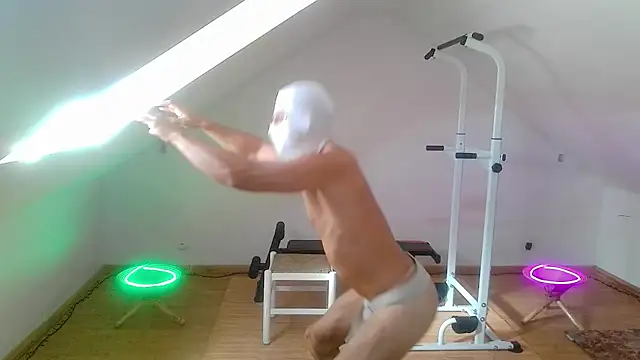 NinjaLaser: διαδικτυακό σόου στην κάμερα