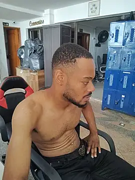 Oliver_bigblack_cock 웹캠 쇼